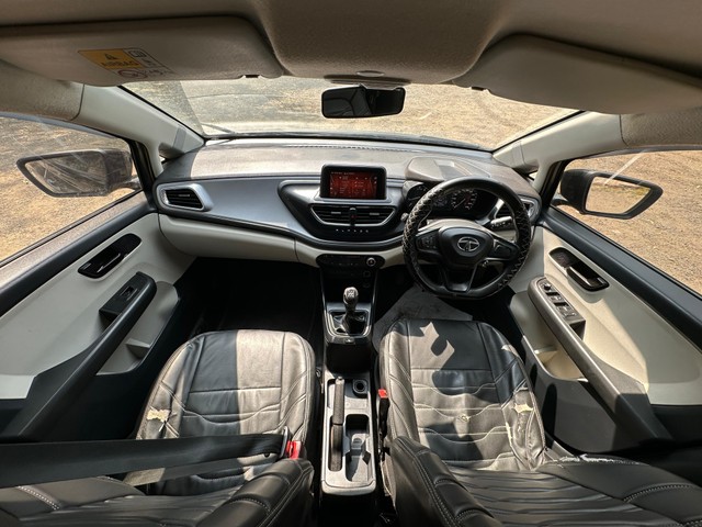 Second-hand 2022 Tata Altroz XM plus BSVI for sale in Nashik-9