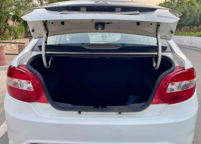 Second-hand 2019 Tata Zest Revotron 1.2T XE for sale in New Delhi-7
