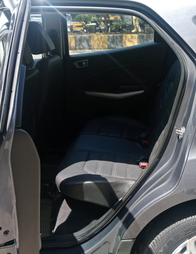 Second-hand 2016 Ford Ecosport 1.5 TDCi Titanium BSIV for sale in Mumbai-16