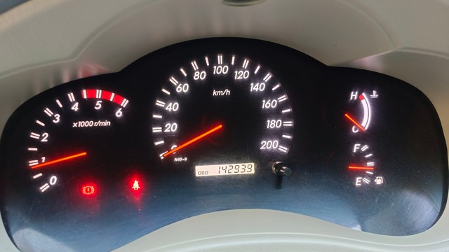 Second-hand 2009 Toyota Innova 2.5 V Diesel 7-seater for sale in Bangalore-15