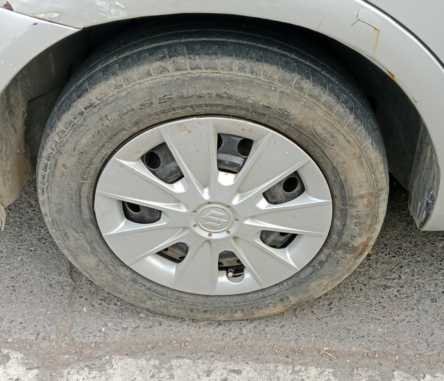 Second-hand 2012 Maruti SX4 Green Vxi (CNG) for sale in Mumbai-5