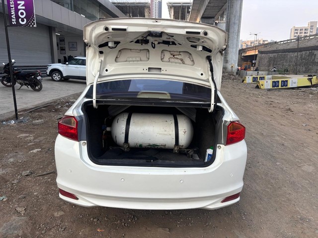 Second-hand 2015 Honda City i VTEC VX for sale in Pune-11