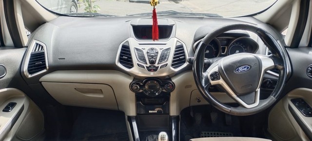 Second-hand 2014 Ford Ecosport 1.5 DV5 MT Titanium for sale in Indore-5