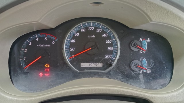 Second-hand 2013 Toyota Innova 2.5 VX (Diesel) 8 Seater for sale in Mumbai-12