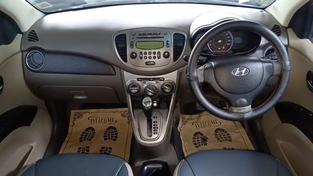 Second-hand 2012 Hyundai i10 Sportz for sale in Bangalore-15