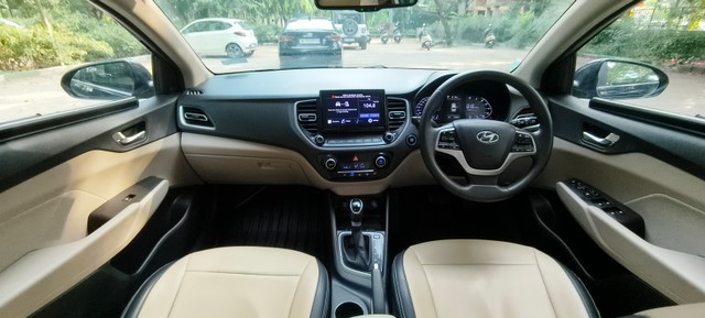 Second-hand 2021 Hyundai Verna SX IVT for sale in New Delhi-20