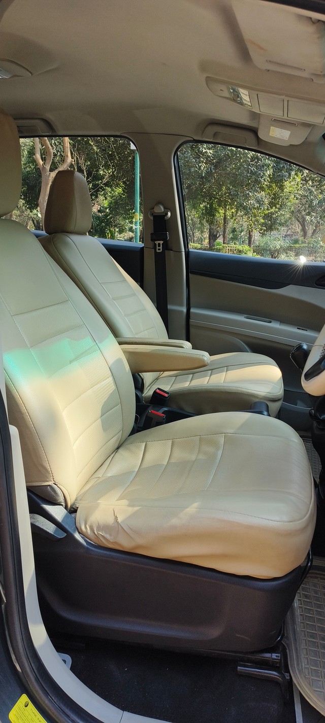 Second-hand 2018 Mahindra Marazzo M2 BSIV for sale in New Delhi-9