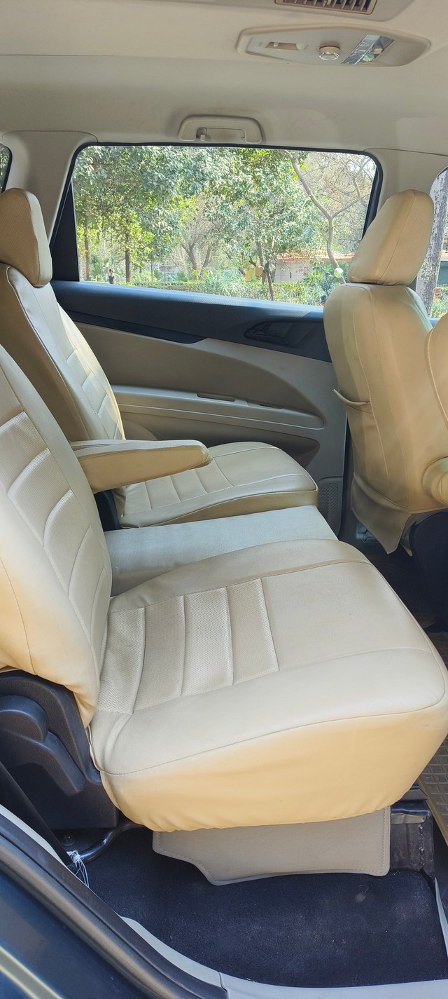 Second-hand 2018 Mahindra Marazzo M2 BSIV for sale in New Delhi-15