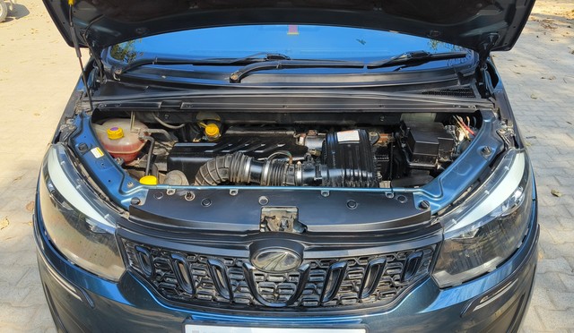 Second-hand 2018 Mahindra Marazzo M2 BSIV for sale in New Delhi-7