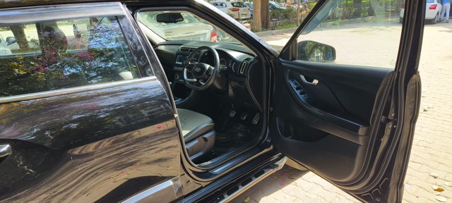 Second-hand 2023 Hyundai Creta SX Adventure Edition for sale in New Delhi-17