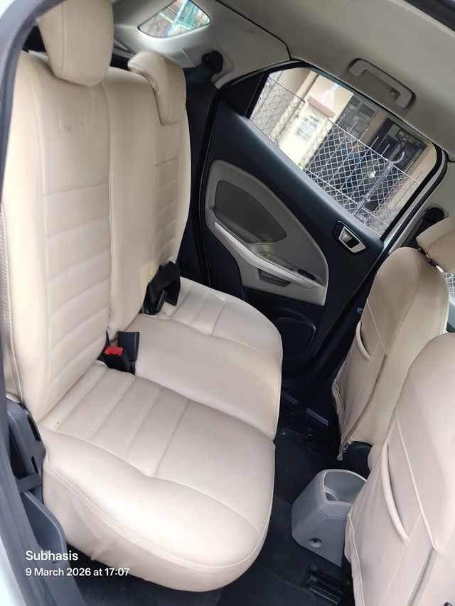 Second-hand 2014 Ford Ecosport 1.5 DV5 MT Titanium for sale in Kolkata-11