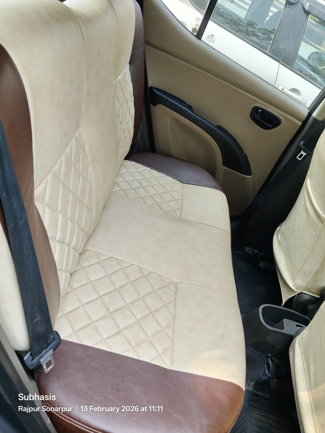 Second-hand 2015 Hyundai i10 Magna 1.1L for sale in Kolkata-11