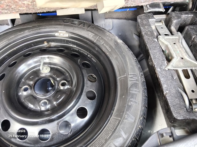 Maruti Suzuki Wagon R AMT VXI Second-hand 2017 Maruti Suzuki Wagon R AMT VXI for sale in Kolkata-8