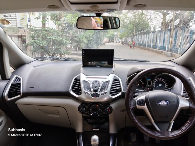 Second-hand 2014 Ford Ecosport 1.5 DV5 MT Titanium for sale in Kolkata-8