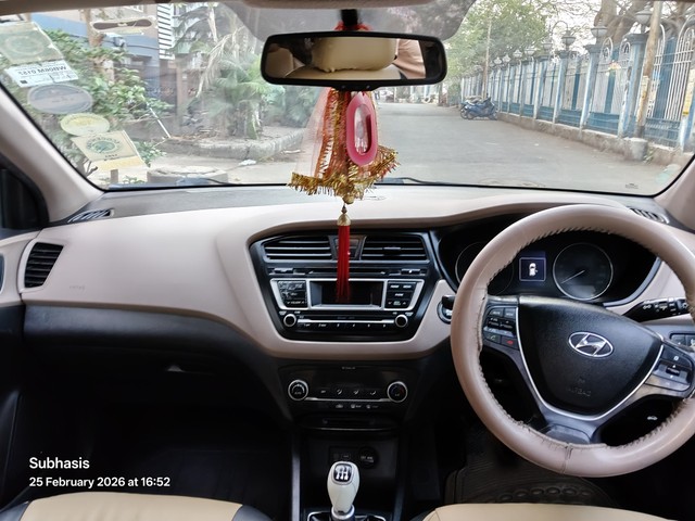 Second-hand 2015 Hyundai i20 Asta 1.2 for sale in Kolkata-10