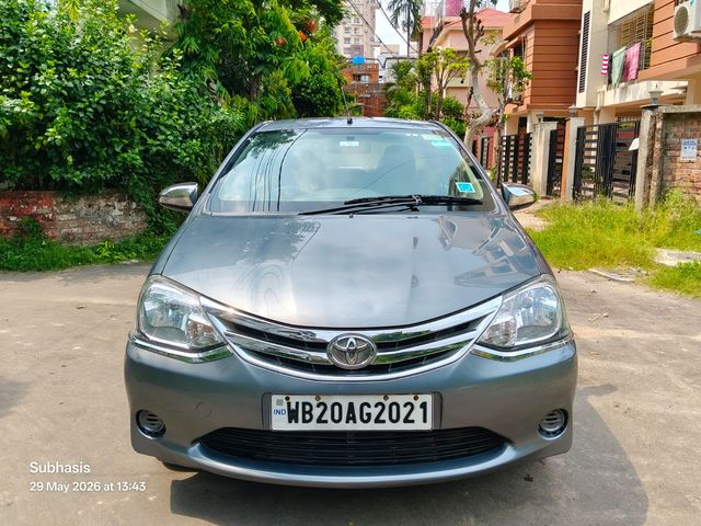 Toyota Etios G Xclusive Edition Second-hand 2014 Toyota Etios G Xclusive Edition for sale in Kolkata