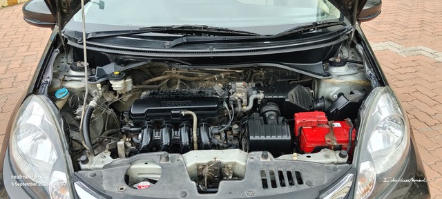 Second-hand 2016 Honda Amaze S i-VTEC for sale in Kolkata-6