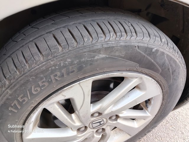 Second-hand 2018 Honda Jazz 1.2 VX i VTEC for sale in Kolkata-9