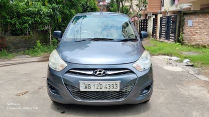 2015 Hyundai i10 मैग्ना 1.1L