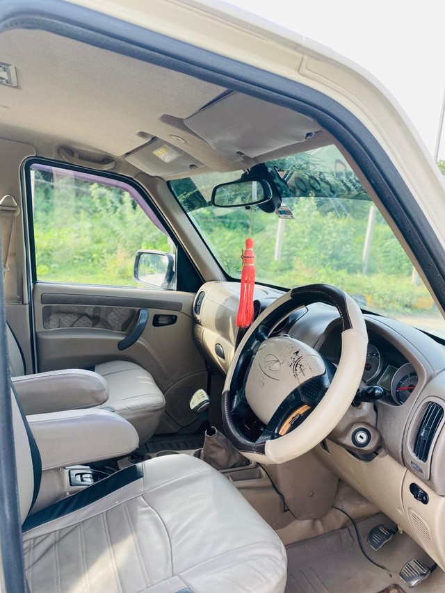 Second-hand 2014 Mahindra Scorpio VLX 2WD BSIII for sale in Ahmedabad-7