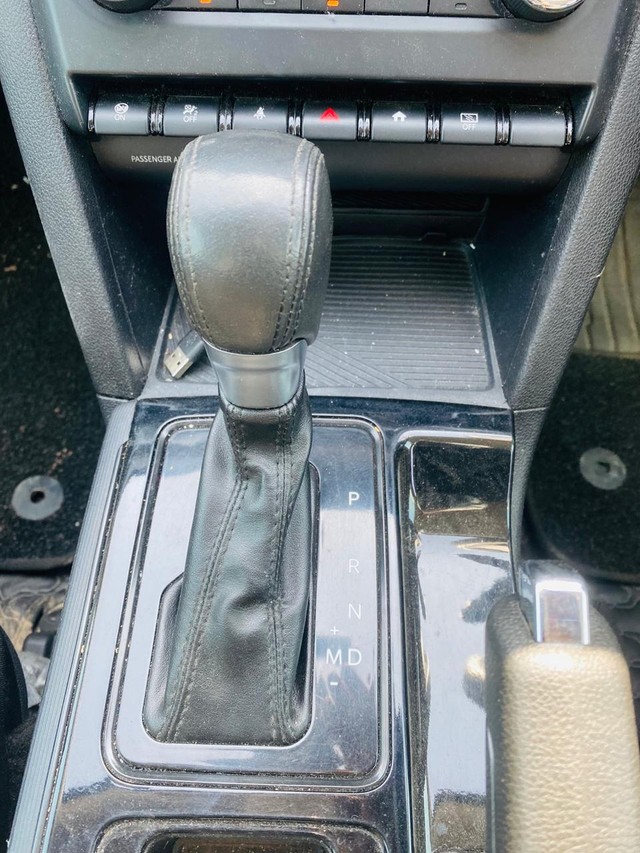 Second-hand 2022 Mahindra XUV700 AX5 AT BSVI for sale in Ahmedabad-7