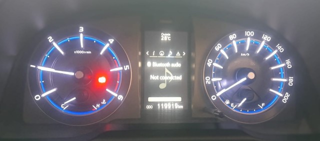 Second-hand 2019 Toyota Innova Crysta 2.4 GX MT BSIV for sale in Indore-4