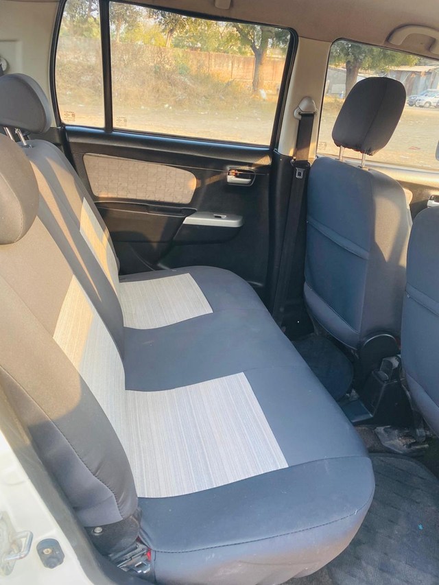 Second-hand 2014 Maruti Wagon R Stingray VXI for sale in Ahmedabad-10