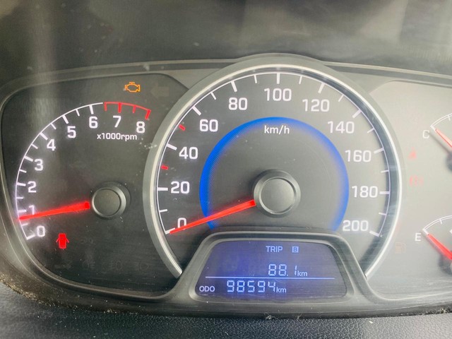 Second-hand 2015 Hyundai Grand i10 Asta for sale in Ahmedabad-9