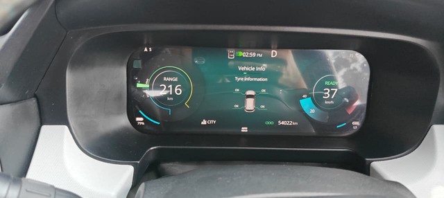 Tata Punch EV Empowered Plus S LR AC FC - Photo 4