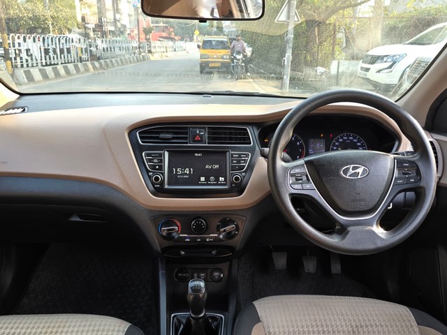Second-hand 2021 Hyundai i20 Sportz BSVI for sale in Lucknow-9
