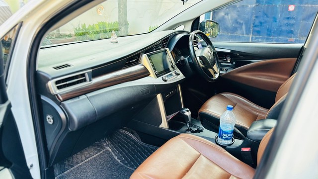 Toyota Innova Crysta 2.4 ZX 7 STR AT Second-hand 2021 Toyota Innova Crysta 2.4 ZX 7 STR AT for sale in Hyderabad-10