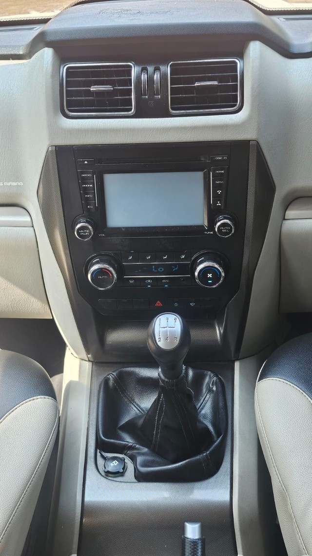 Second-hand 2016 Mahindra Scorpio S10 7 Seater 2WD for sale in Thane-19