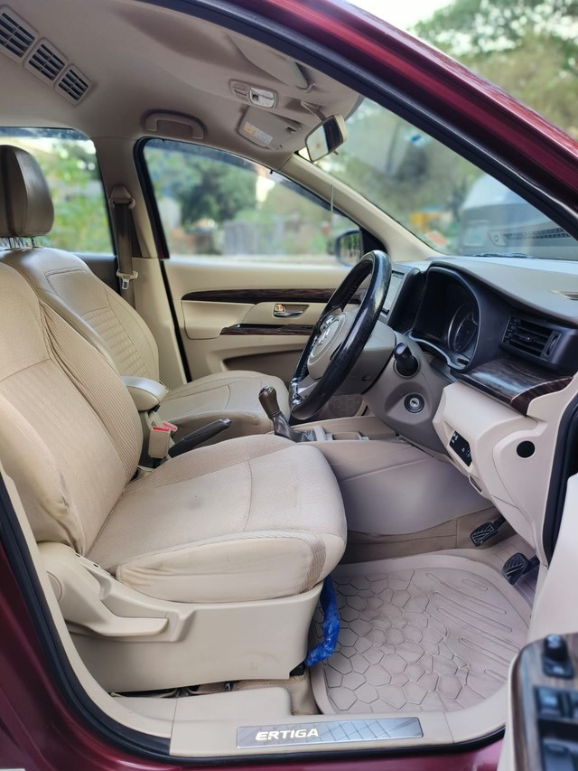 Second-hand 2022 Maruti Suzuki Ertiga VXI CNG for sale in Mumbai-14