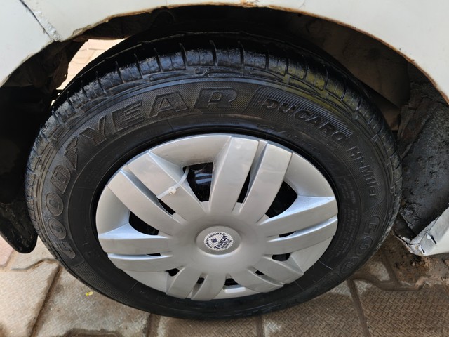 Second-hand 2017 Hyundai EON Era Plus for sale in Faridabad-8