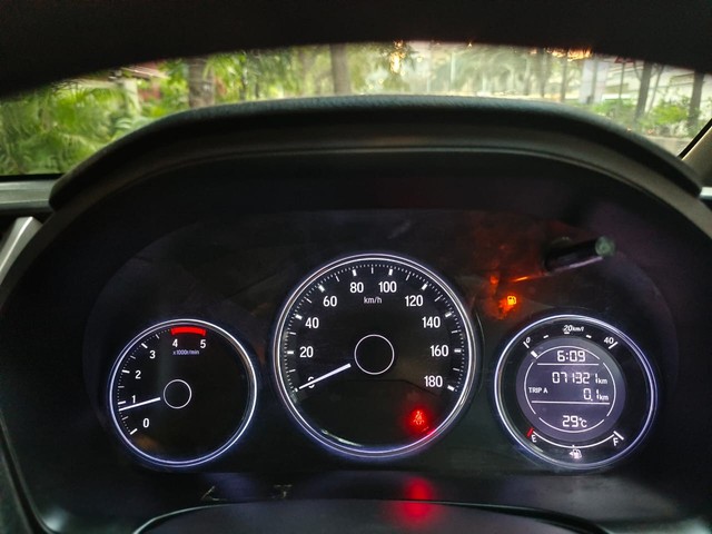 Second-hand 2016 Honda BR-V i-DTEC V MT for sale in Mumbai-20