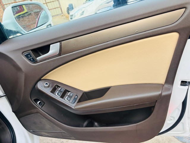Second-hand 2014 Audi A4 2.0 TDI for sale in Lucknow-13