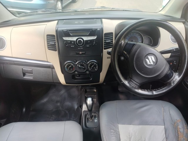 Second-hand 2017 Maruti Wagon R AMT VXI for sale in Kolkata-8