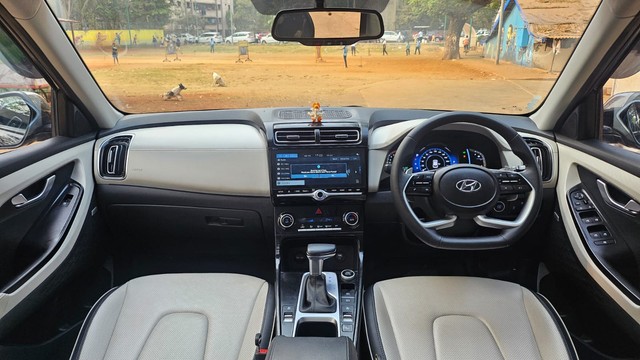 Second-hand 2023 Hyundai Creta SX IVT for sale in Thane-28