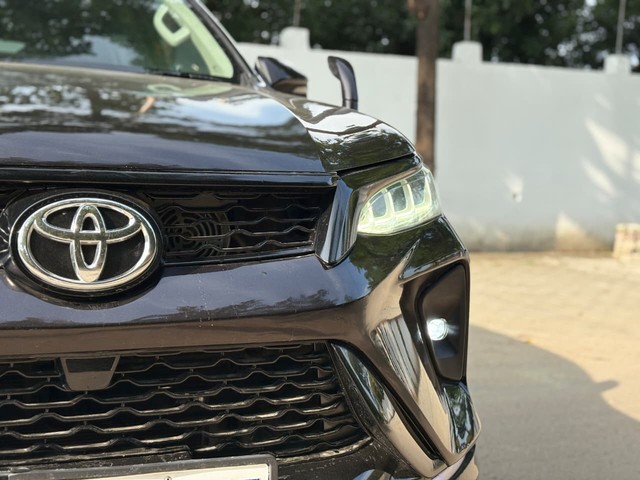 Second-hand 2017 Toyota Fortuner 2.8 4WD MT BSIV for sale in Lucknow-17