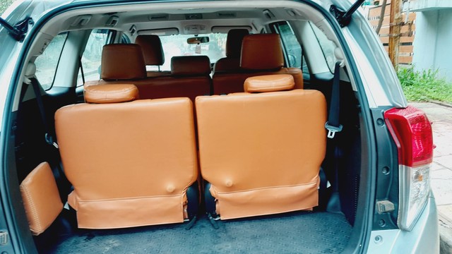 Second-hand 2022 Toyota Innova Crysta 2.4 G 8 STR for sale in Hyderabad-5