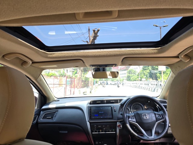 Second-hand 2018 Honda City i-DTEC ZX for sale in Lucknow-7