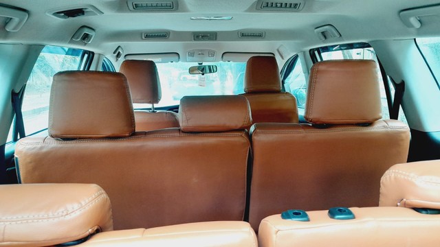 Second-hand 2022 Toyota Innova Crysta 2.4 G 8 STR for sale in Hyderabad-7