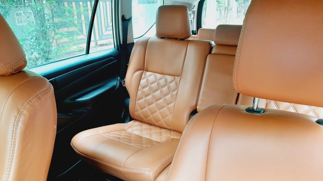 Second-hand 2022 Toyota Innova Crysta 2.4 G 8 STR for sale in Hyderabad-3