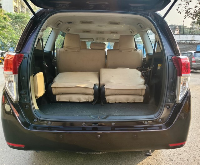 Second-hand 2016 Toyota Innova 2.5 G (Diesel) 7 Seater BS IV for sale in Mumbai-16