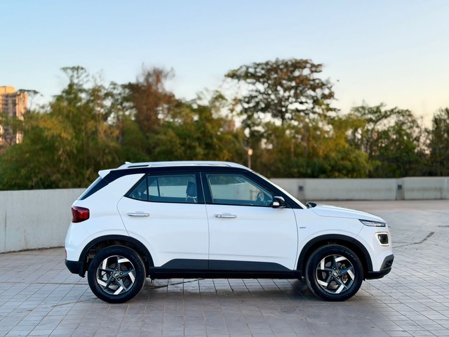 Second-hand 2019 Hyundai Venue SX Plus Turbo DCT BSIV for sale in Mumbai-1