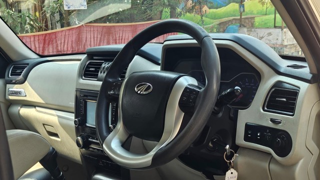 Second-hand 2016 Mahindra Scorpio S10 7 Seater 2WD for sale in Thane-21