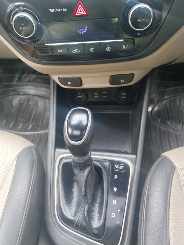 Second-hand 2017 Maruti Swift Dzire AMT VXI for sale in Kolkata-10
