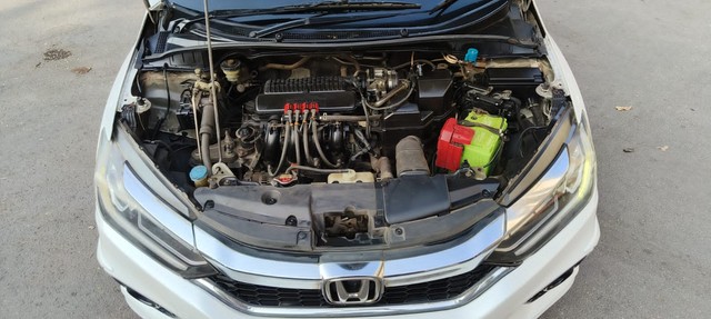 Second-hand 2017 Honda City i VTEC VX for sale in Mumbai-4