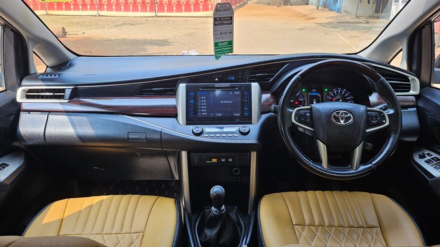 Second-hand 2018 Toyota Innova Crysta 2.4 VX MT 8S BSIV for sale in Thane-20