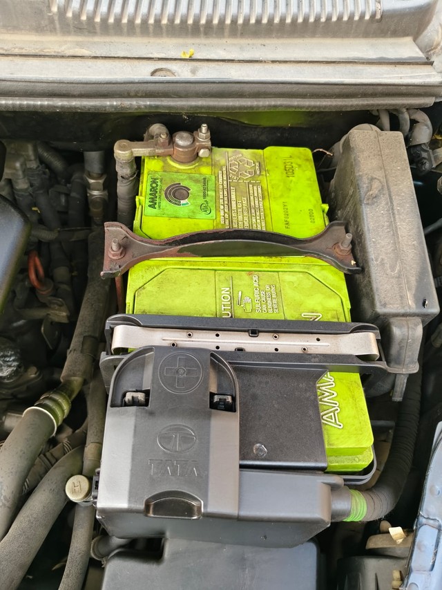 Second-hand 2018 Tata Hexa XTA for sale in Mumbai-18